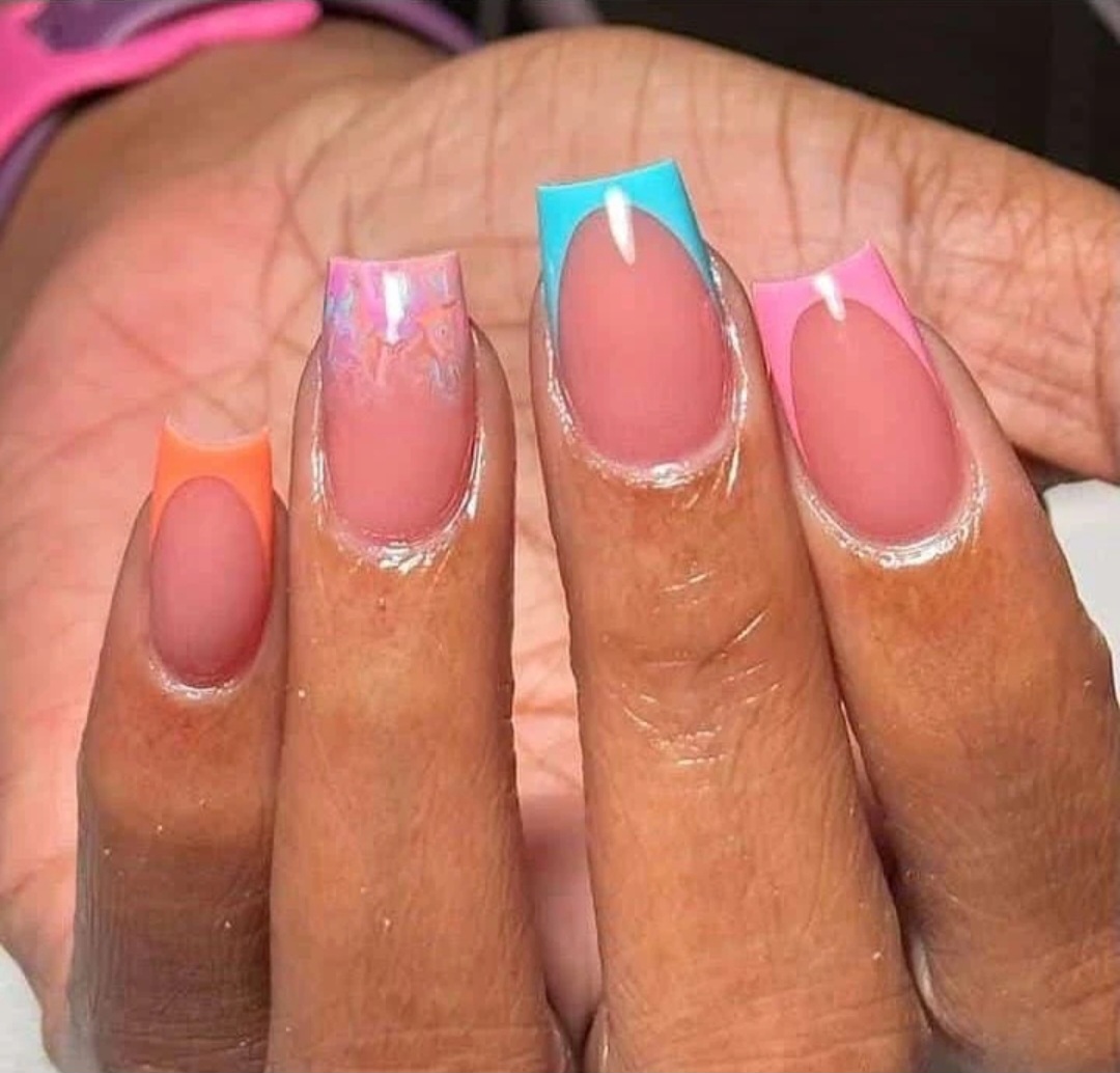 Pastel French tip square acrylics